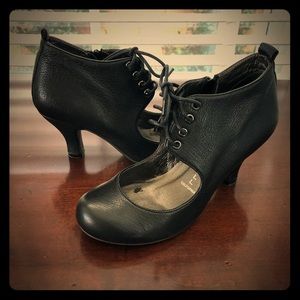 Vintage style Jeffrey Campbell shoes